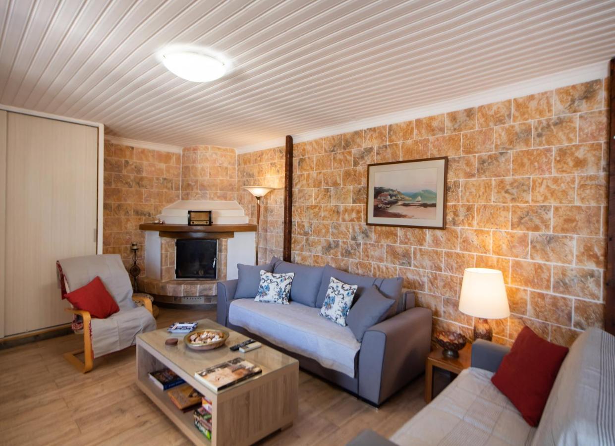 Borgo! Ευχάριστο Εξοχικό Σπίτι Δίπλα Στη Θάλασσα!! Villa Lefkáda Eksteriør bilde